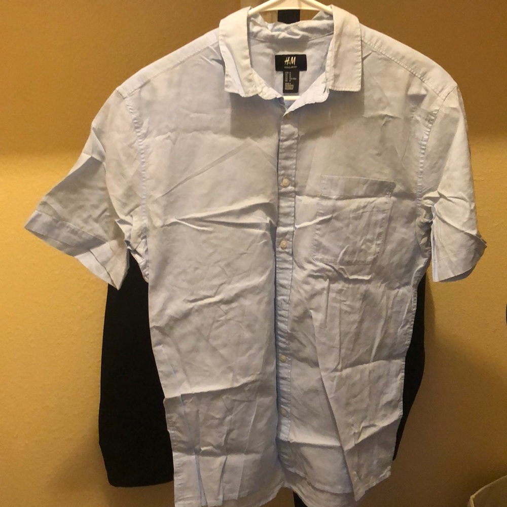 H&M Light Blue Casual Dress Shirt